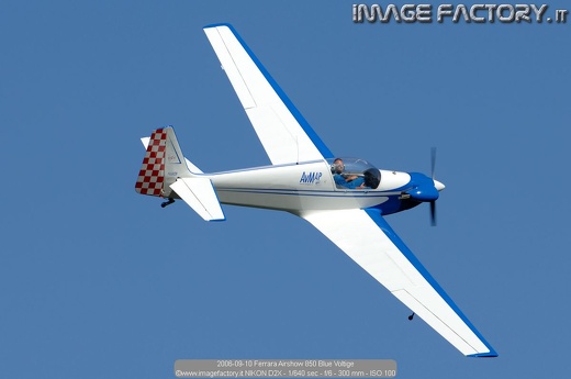 2006-09-10 Ferrara Airshow 850 Blue Voltige